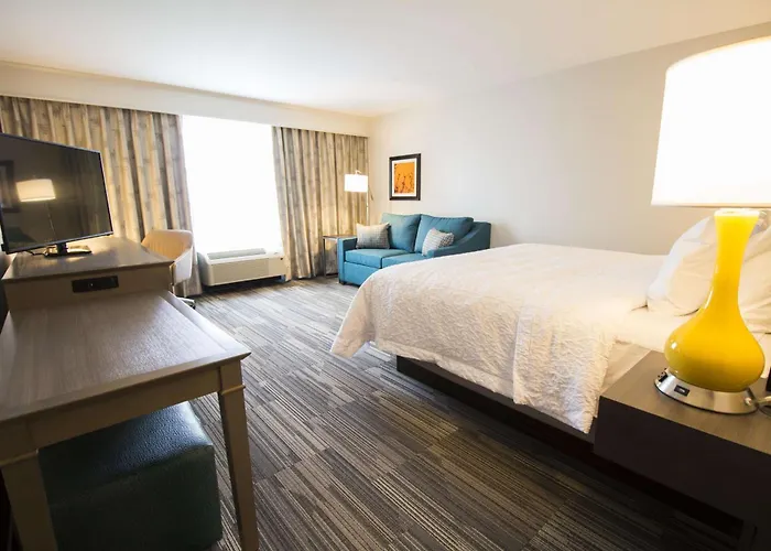 Hotel Hampton Decatur, Mt. Zion, Il 3*