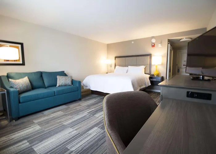 Hotel Hampton Decatur, Mt. Zion, Il 3*